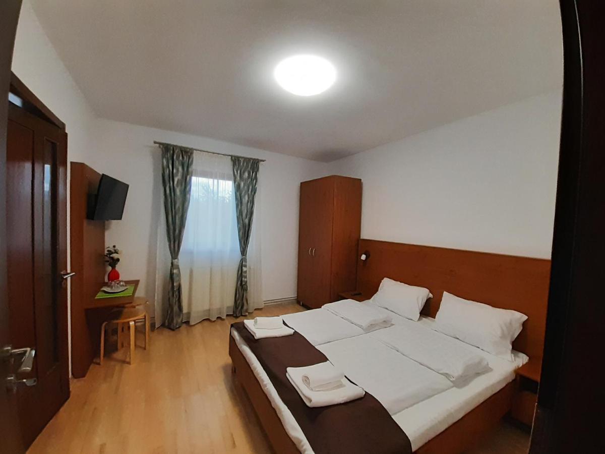 Mirana-Marginimea Sibiului Hotel Cristian  Luaran gambar